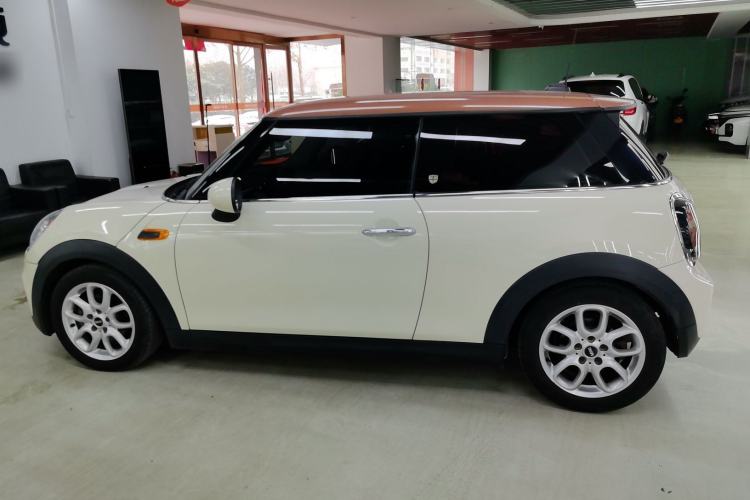 Used  MINI 2014 1.2T ONE
