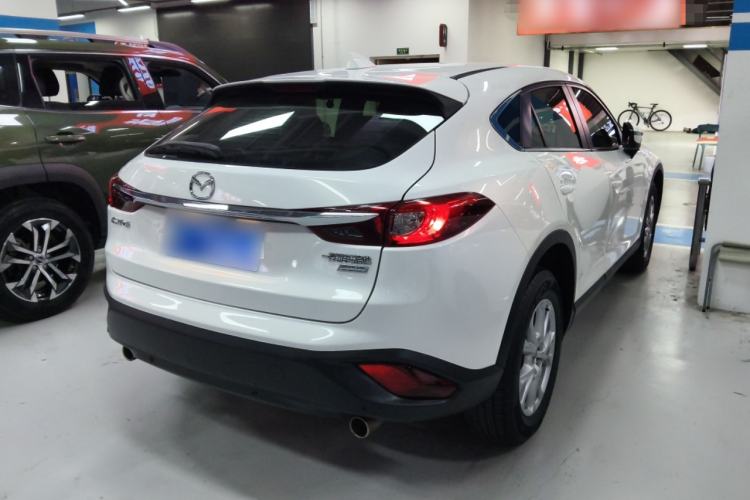 Used Mazda CX-4 2018 2.0L Automatic Two-Wheel Drive Blue Sky Dynamic Version China VI Standard
