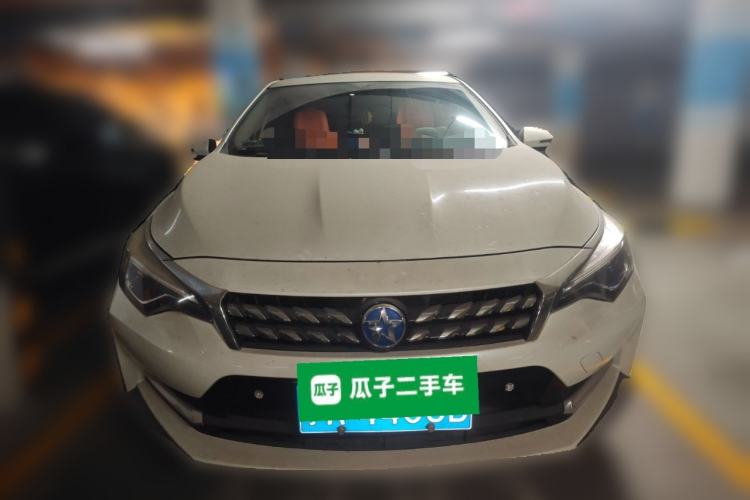 Used Venucia D60 2018 1.6L CVT Smart Connect Elite Edition