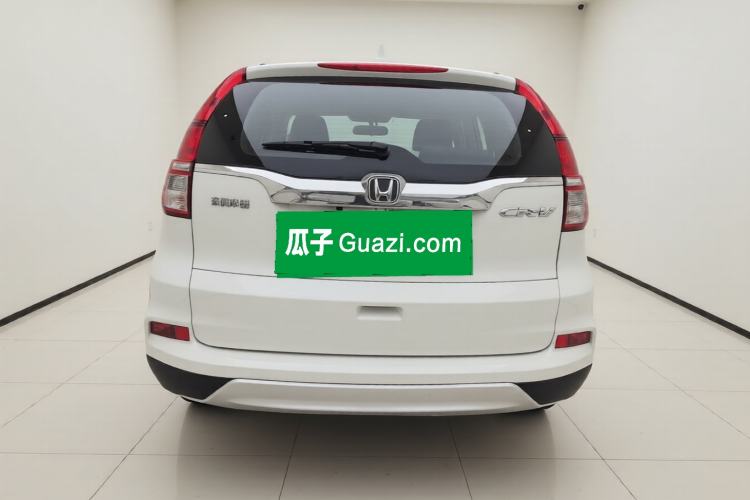 Used Honda CR-V 2015 2.0L two-wheel drive urban version
