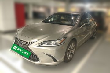 Used Lexus ES 2020 300h Premier Edition