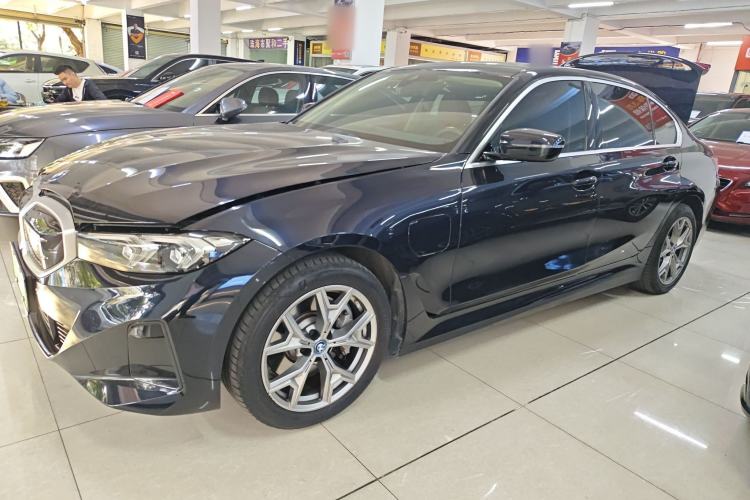 Used BMW i3 2024 eDrive 35 L
