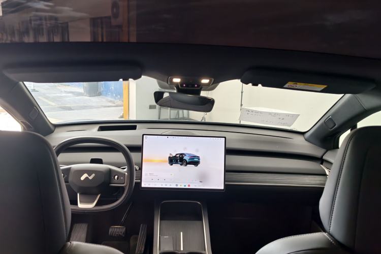 Used ONVO L60 2024 60 kWh All-Wheel Drive
