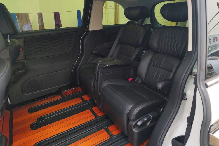 Used Honda Elysion 2022 2.0L eHEV Luxury Edition
