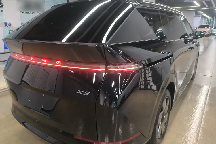 Used XPeng X9 2025 650 Long-Range Max
