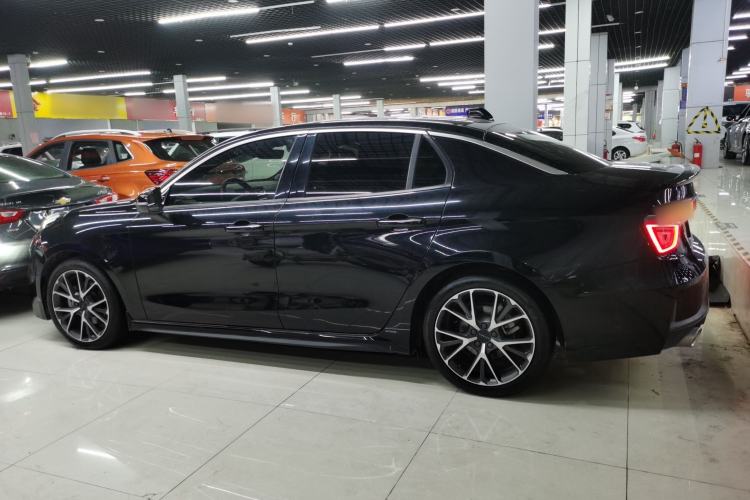 Used Lynk & Co 03 2019 1.5TD DCT JingPro Edition China VI Standard
