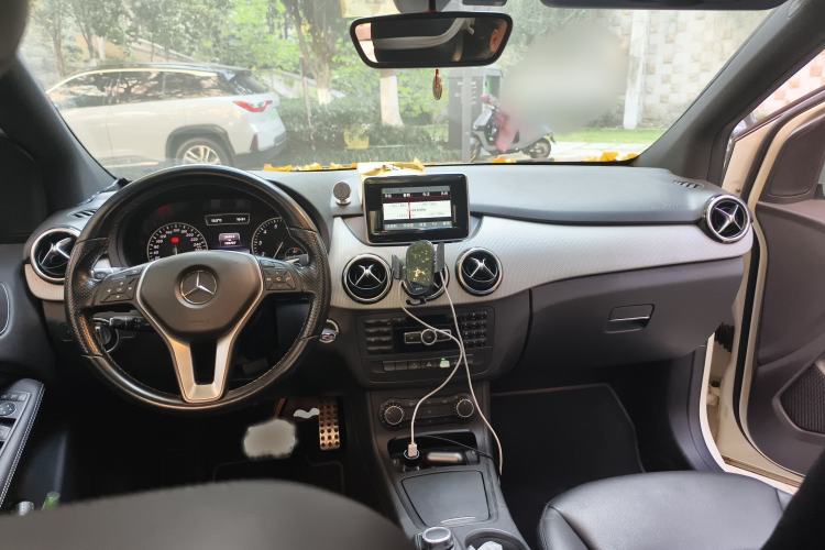 Used Mercedes-Benz B-Class 2012 B 200
