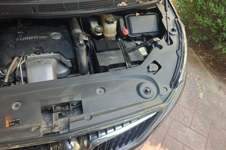 Used Buick GL8 2018 ES 28T Premium Model China VI Standard
