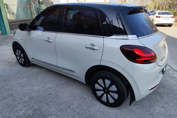 Used Wuling Bingo 2024 333 km Enjoyment Version
