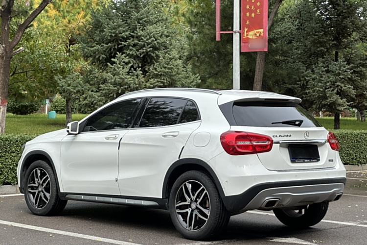 Used Mercedes-Benz GLA 2016 GLA 200 Fashion Model