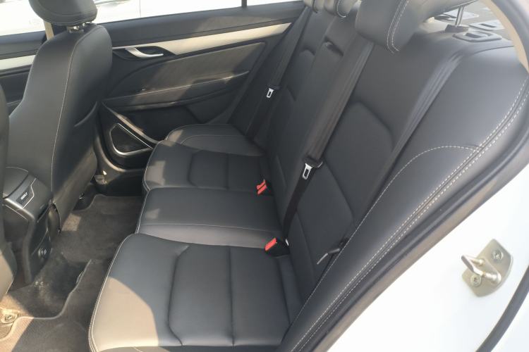 Used Geely Auto Emgrand 2018 1.5L Manual Upward Connect Edition
