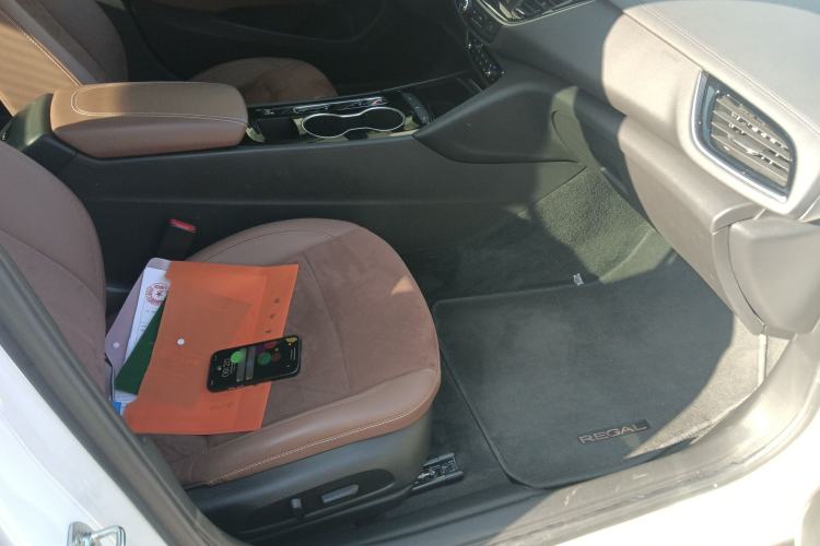 Used Buick Regal 2020 552T Luxury Version
