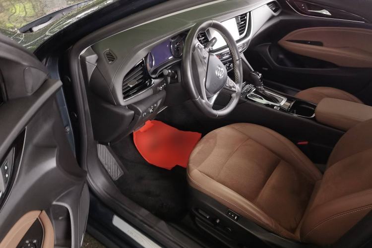 Used Buick Regal 2019 28T Luxury Edition China VI
