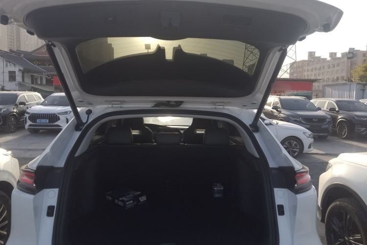 Used Changan UNI-K 2021 2.0T All-Wheel Drive Prestige Version
