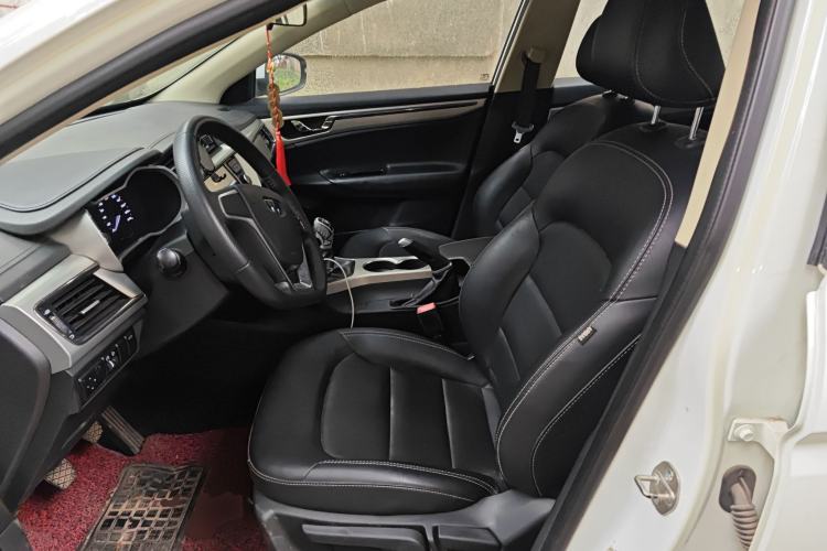 Used Geely Auto Emgrand GL 2017 1.8L Manual Elite Model