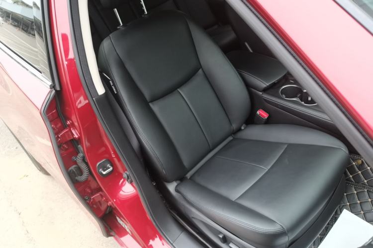 Used Infiniti Q50L 2018 2.0T Comfort Edition China VI Standard
