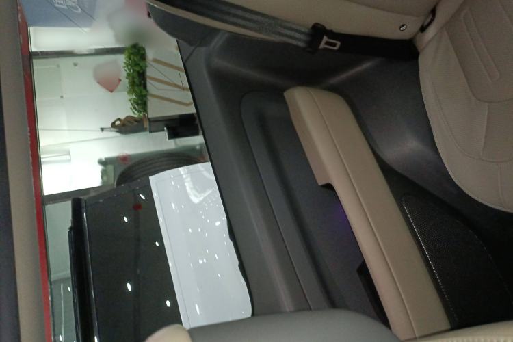 Used Land Rover Defender 2022 90 2.0T P300 Tiger-Power Ambition Edition
