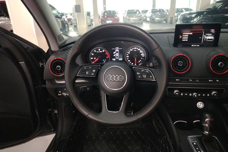 Used Audi A3 2020 Limousine 35 TFSI Style Edition China VI Emission Standard
