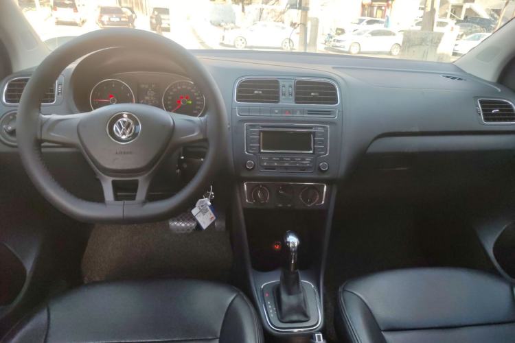 Used Volkswagen Polo 2014 1.6L Automatic Comfort Edition