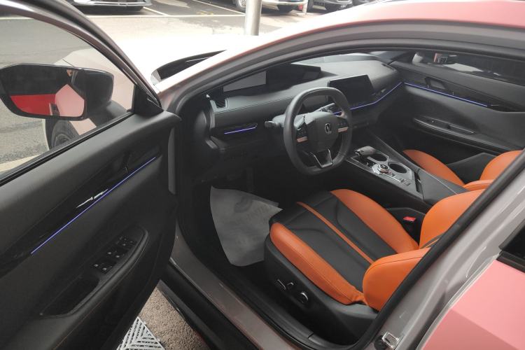 Used Changan UNI-V 2024 1.5T Prestige Sport Edition
