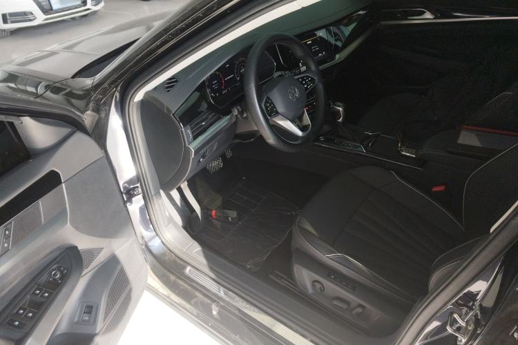 Used Volkswagen Passat 2024 330TSI Elite Edition
