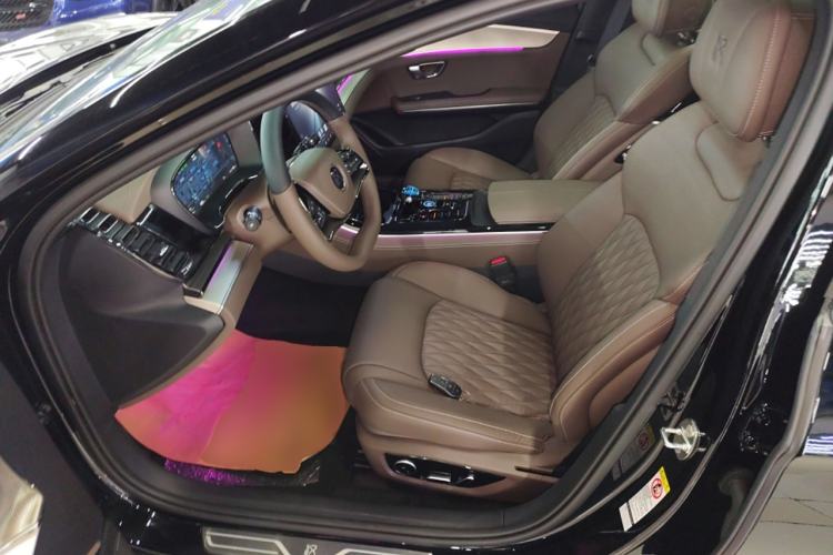 Used BYD Han 2025 DM-i Smart Drive 125KM Prestige Model
