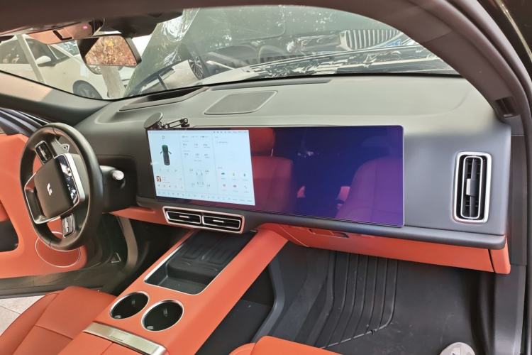 Used Li Auto L9 2024 Pro Model
