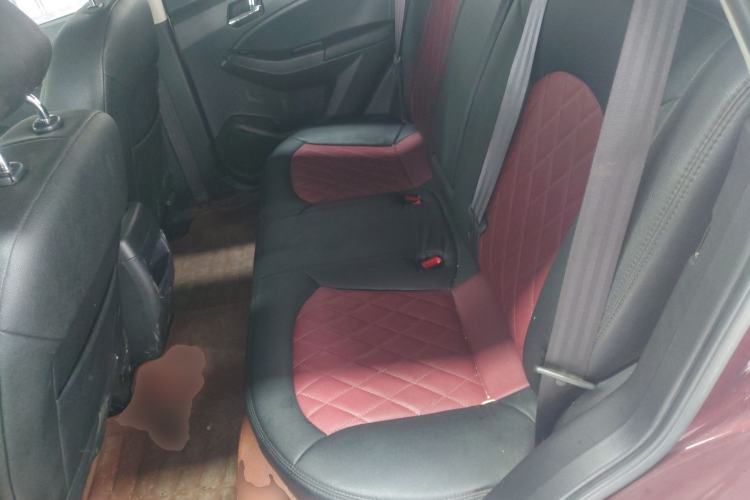 Used Venucia T70 2015 1.6L Manual Ruixing Edition
