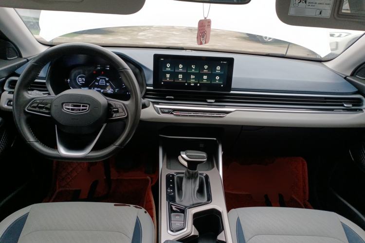 Used Geely Auto Emgrand 2022 4th Generation 1.5L CVT Flagship Model
