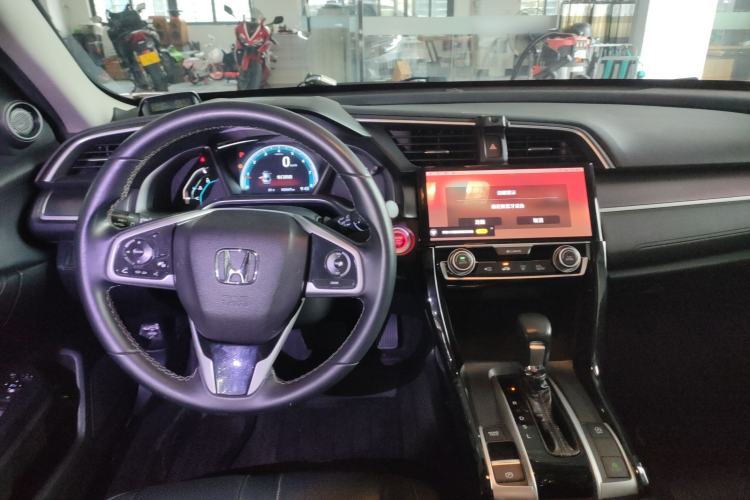 Used Honda Civic 2016 220TURBO CVT Prestige Edition
