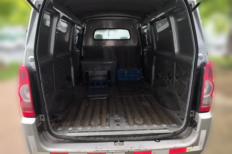 Used Wuling Rongguang 2019 1.5L Extended-Body Van Base Model with 2 Seats
