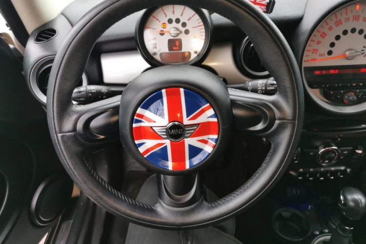 Used MINI MINI 2011 1.6L ONE
