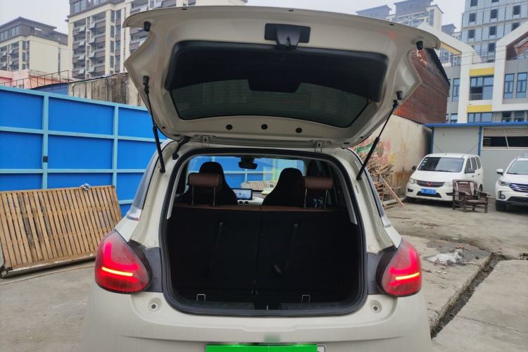 TDK.VehicleDetails.img