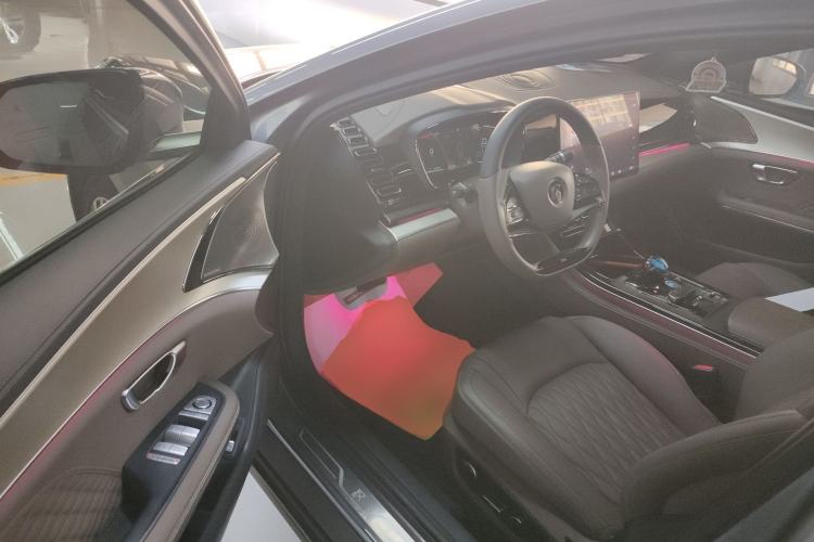 Used BYD Han 2023 EV Champion Edition 605KM Front-Drive Premium Model