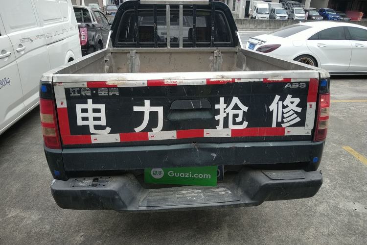 Used JMC Baodian 2018 2.9T New Value-Packed Two-Wheel-Drive Diesel Comfort Version with Extended Cargo Bed – JX4D30B5L
