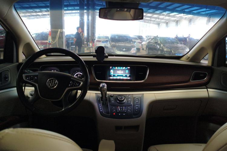Used Buick GL8 2017 25S Prestige Version China V Standard
