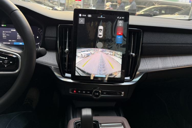 Used Volvo S90 2026 B5 Zhiyi Luxury Edition