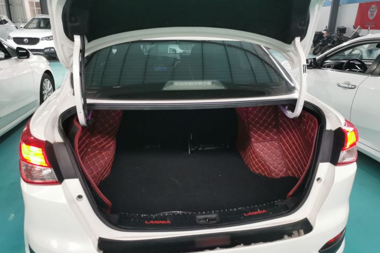 Used Nissan Lannia 2019 1.6L CVT Smart Connect Smart Cool Version China V Standard
