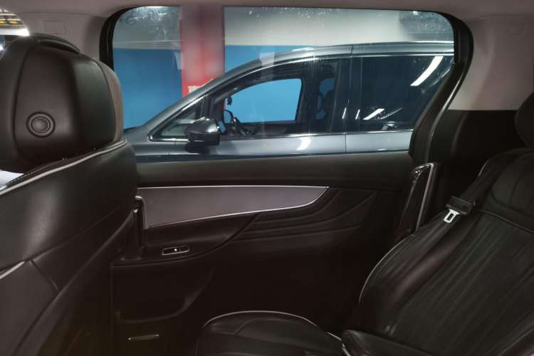 Used Roewe iMAX8 2022 400TGI Flagship Edition
