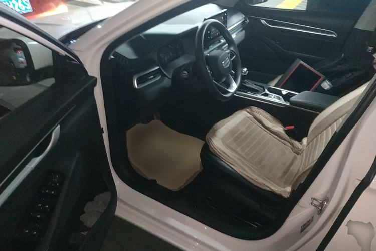 Used Geely Auto Emgrand 2026 Model 4th Generation 4 Millionth Anniversary Edition 1.5L CVT Overdrive Edition