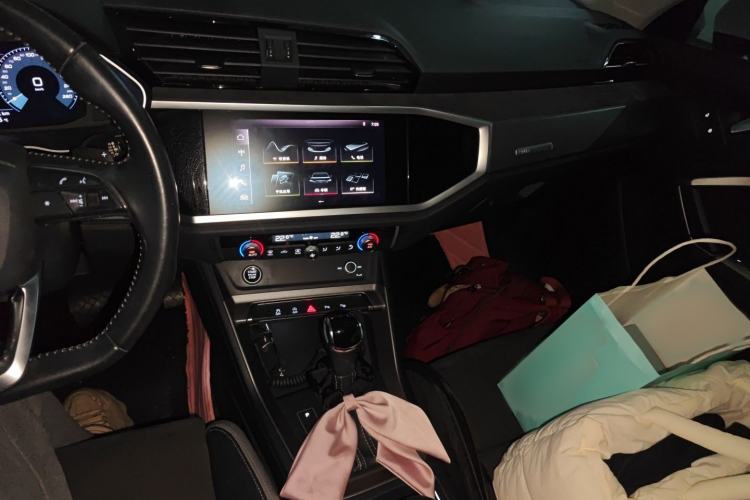 Used Audi Q3 2021 35 TFSI Fashion Dynamic Model