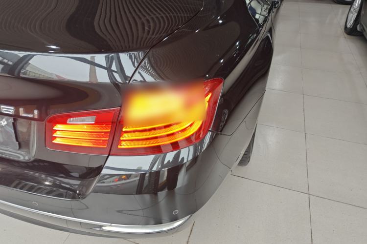 Used BMW 5 Series 2014 525Li Luxury Design Package
