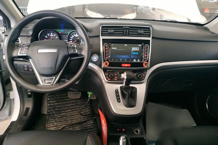 Used Haval M6 2019 1.5T DCT Two-Wheel Drive Value Edition China VI Standard
