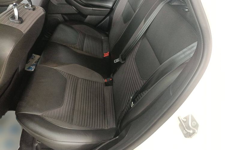 Used Ford Focus 2018 Hatchback Classic 1.6L Automatic Trendy SmartDrive Edition