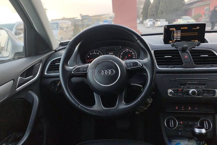 Used Audi Q3 2017 35 TFSI Fashion Model