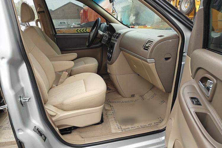 Used Buick GL8 2014 2.4L Comfort Edition
