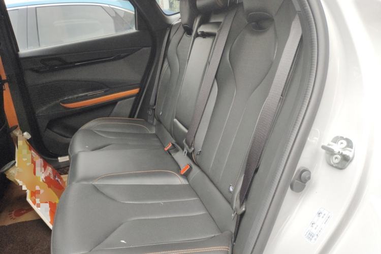 Used Changan UNI-V 2023 2.0T Leading-Speed Edition
