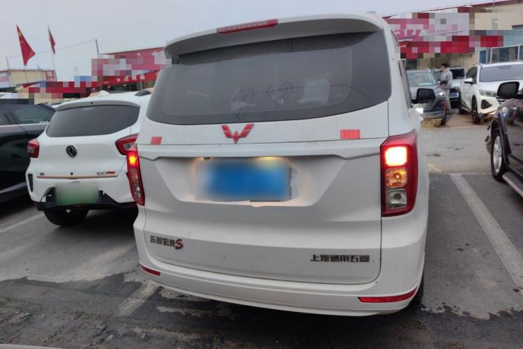 Used Wuling Hongguang 2019 1.5L S Standard Version China VI LAR
