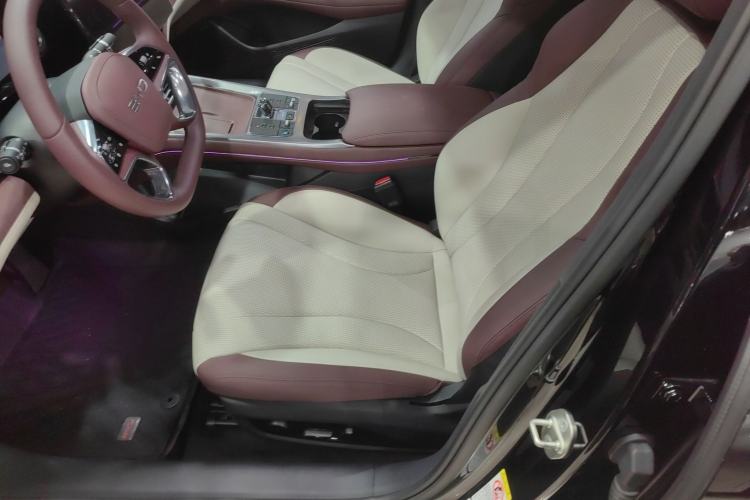 Used BYD Seal 2023 DM-i 1.5T 121km Prestige Model
