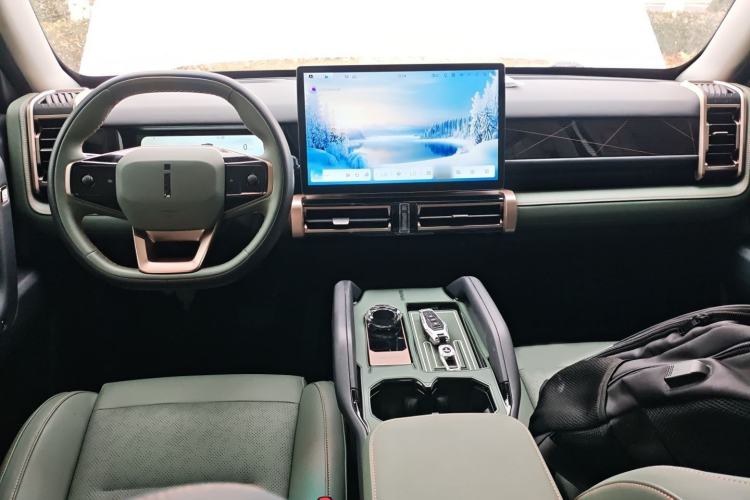 Used  03 2024 472km Four-Wheel Drive Long-Range Version
